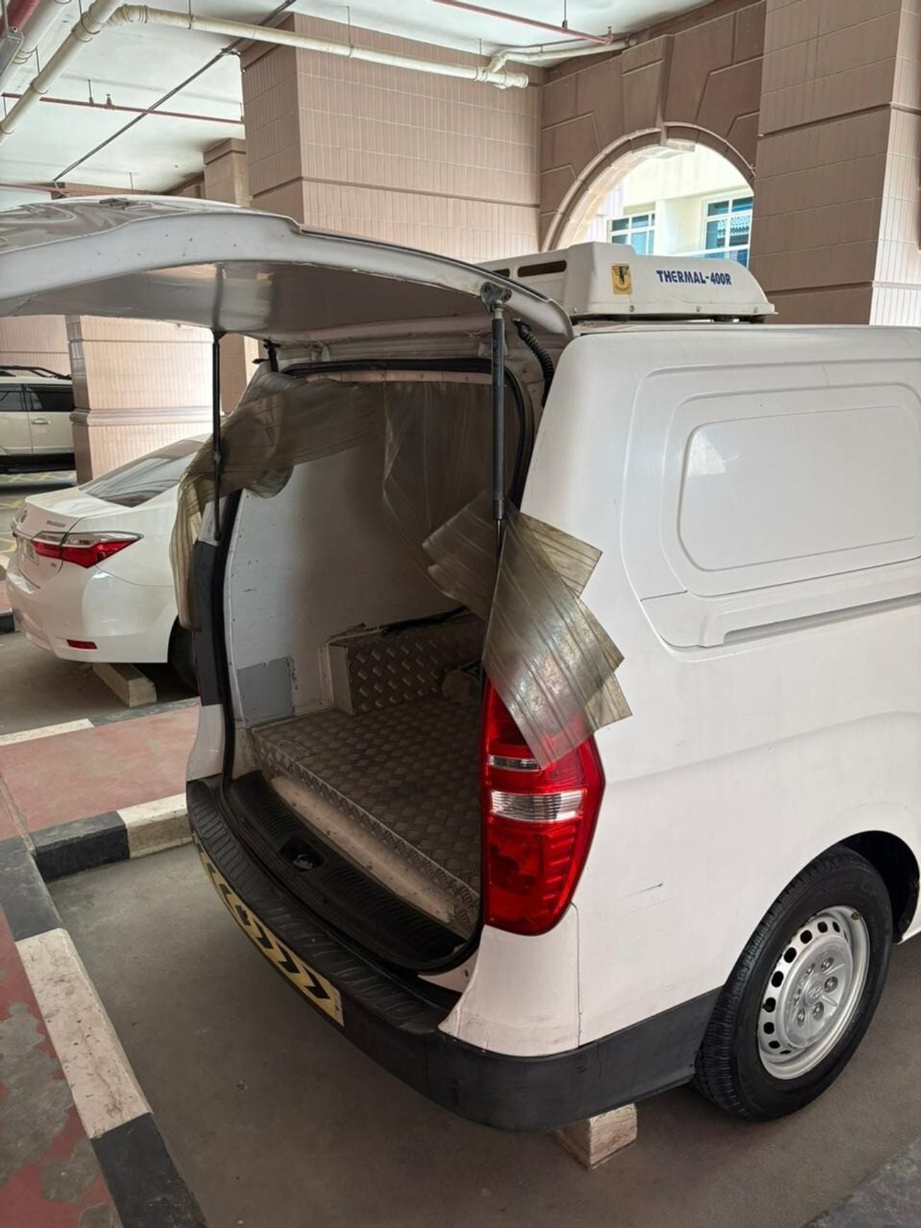 Hyundai H-1 GL