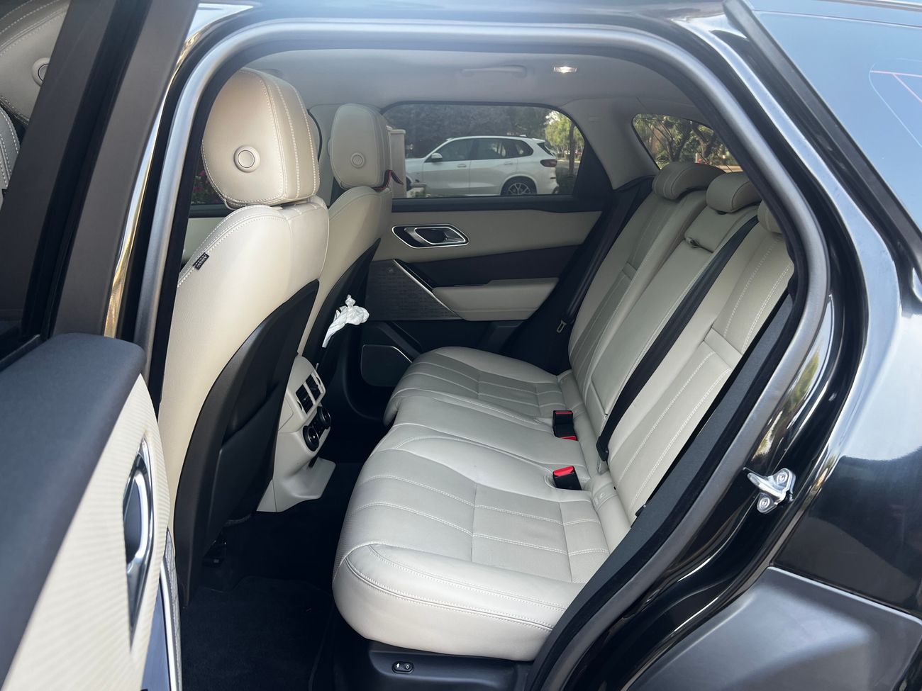 لاند روفر رينج روفر فيلار HSE P250 2.0L