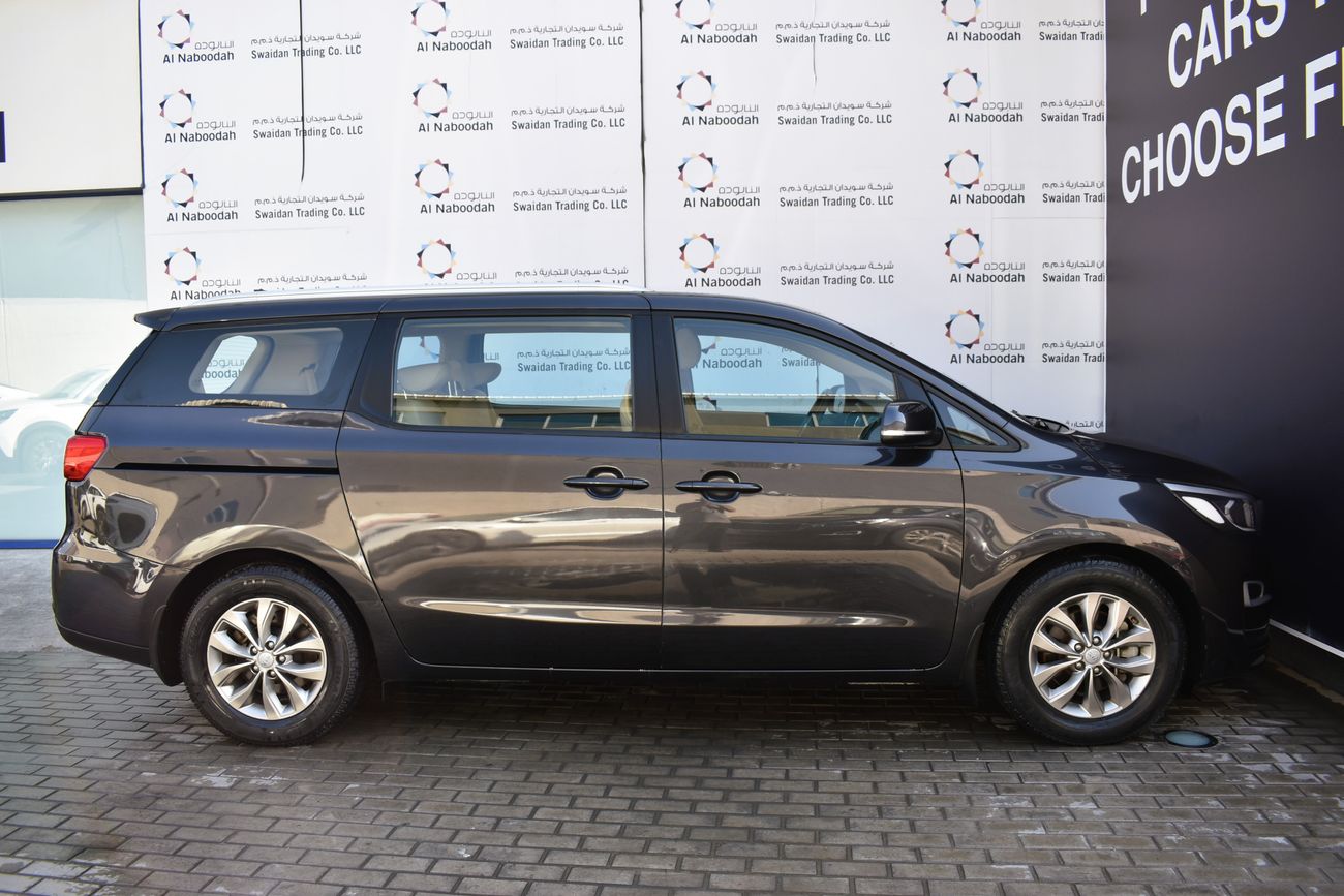 كيا كارنيفال AED 1199 PM | 3.3L LX GCC DEALER WARRANTY
