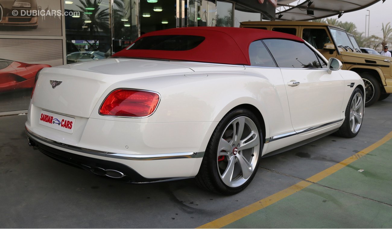 Bentley Continental GTC V8s