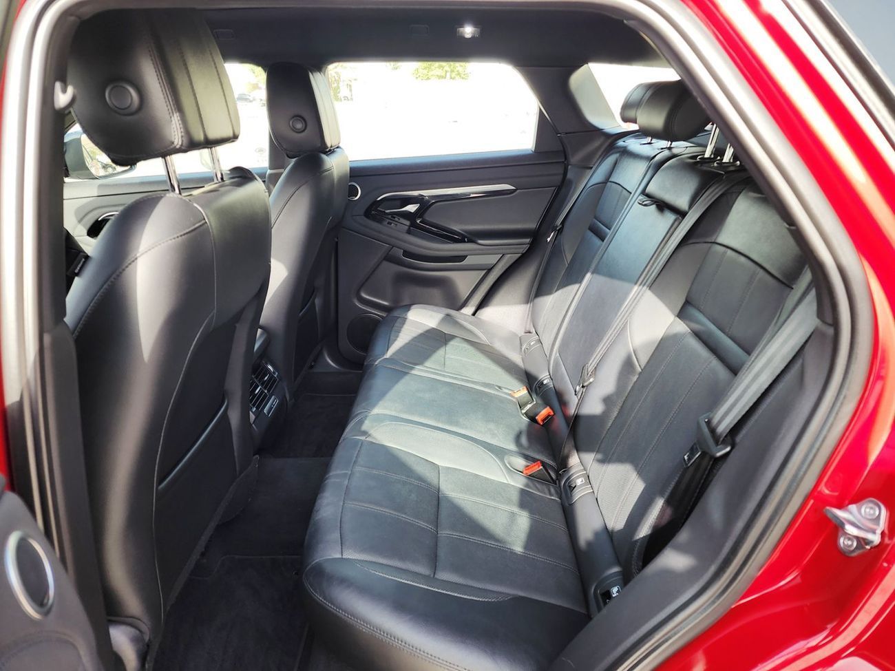 Land Rover Range Rover Evoque P200 R-Dynamic SE 2.0L