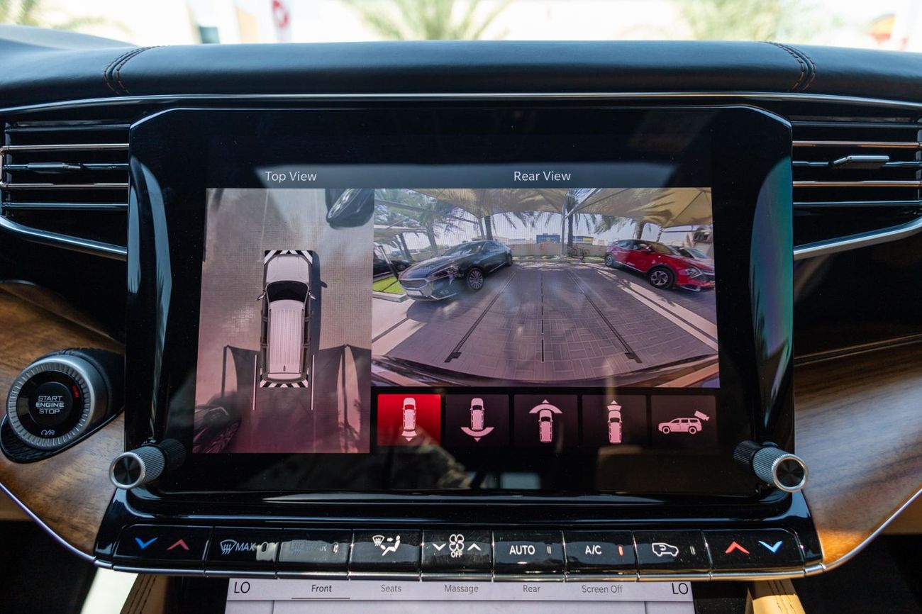 جيب جراند واجونير Series III 3.0T