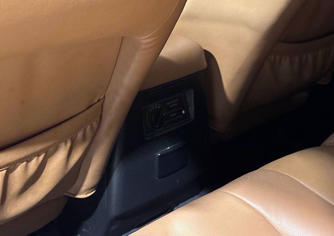 Nissan Patrol Safari Super Safari 4.8L A/T