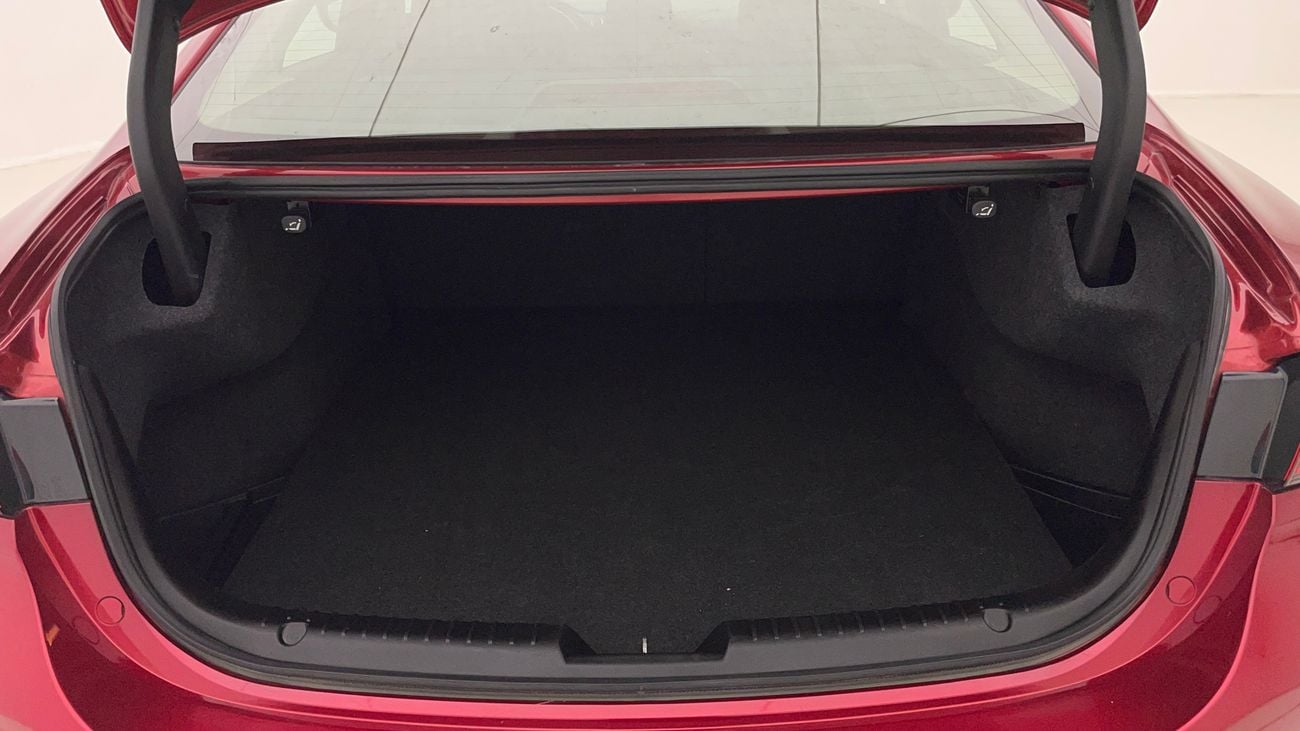 مازدا 6 PURE 2.5 | بدون دفعة مقدمة | اختبار القيادة في المنزل