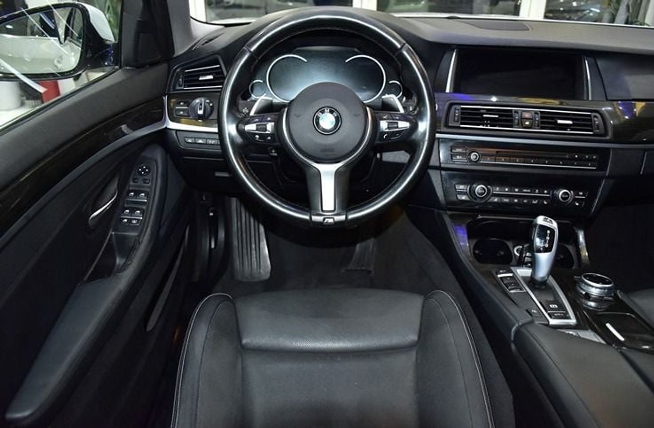 بي أم دبليو 550i EXCELLENT DEAL for our BMW 550i M-Kit ( 2015 Model ) in White Color Japanese Specs