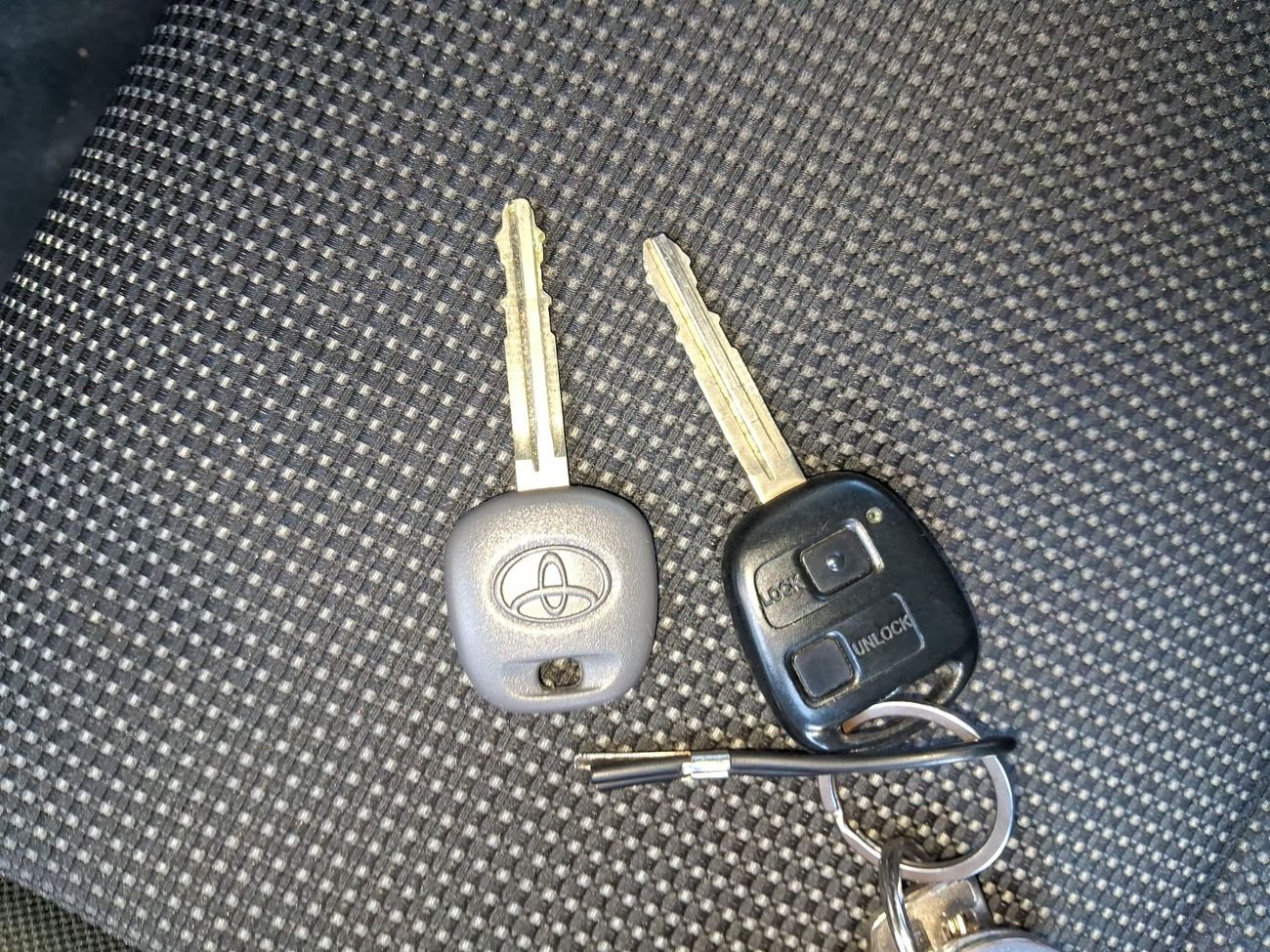 Toyota FJ Cruiser GXR 4.0L A/T GXR 4 | Zero Down Payment | Home Test Drive