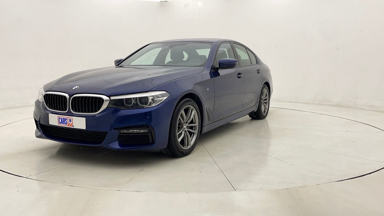 بي أم دبليو 520i M SPORT 2 | بدون دفعة مقدمة | اختبار القيادة في المنزل