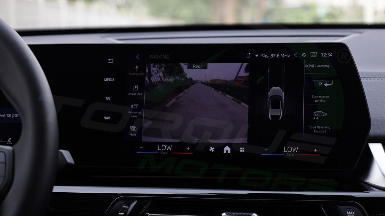 BMW X2 ( Only For Export ) 2026 BMW X2 SDRIVE 25i M 2.0T FWD BRAND NEW