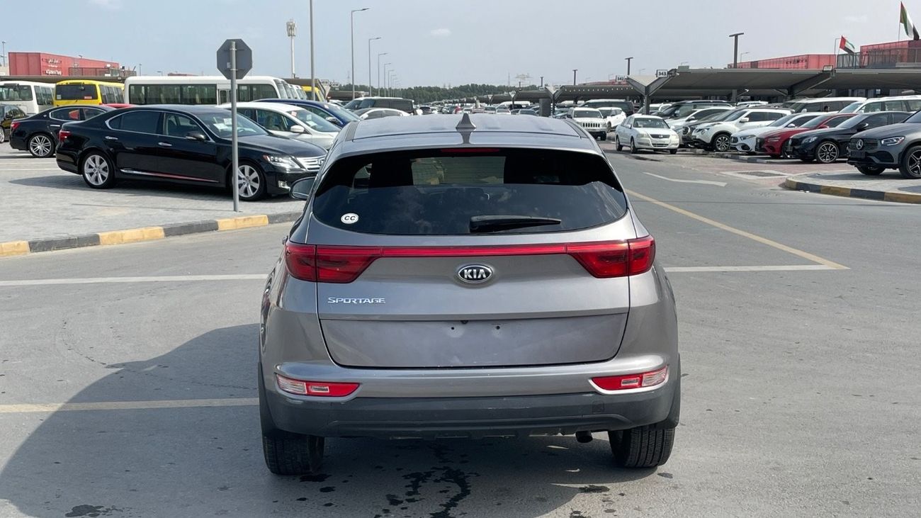 Kia Sportage LX 2.4L Mid
