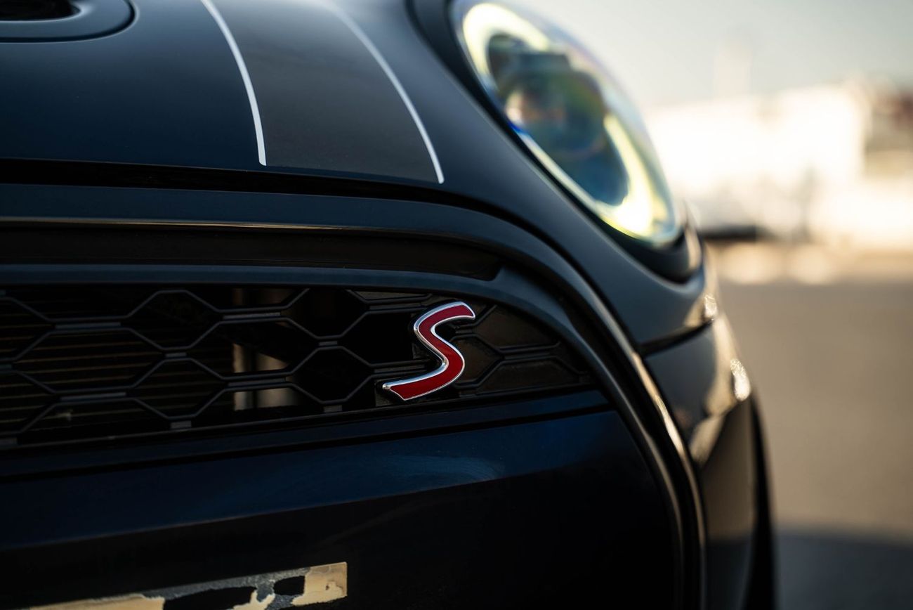 ميني كوبر إس 2023 Agency Warranty Full Service History GCC 2.0L Turbo 4 Cylinders Low Mileage