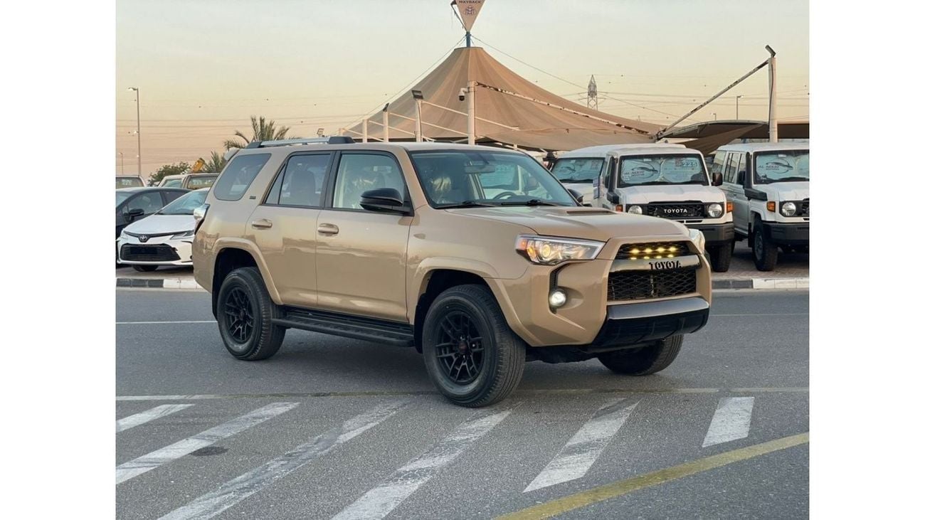 Toyota 4Runner 2019 Toyota 4Runner SR5 Premium 4x4 AWD - 4.0L V6 - Special Color -