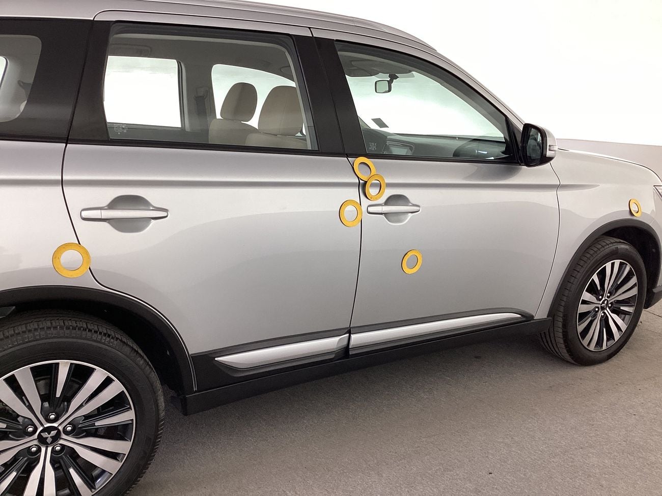 Mitsubishi Outlander GLX HIGHLINE FABRIC 2.5 GLX AUTO 4WD 7SEAT ML FABRIC SEATS | Guaranteed Warranty | 0 Down Payment