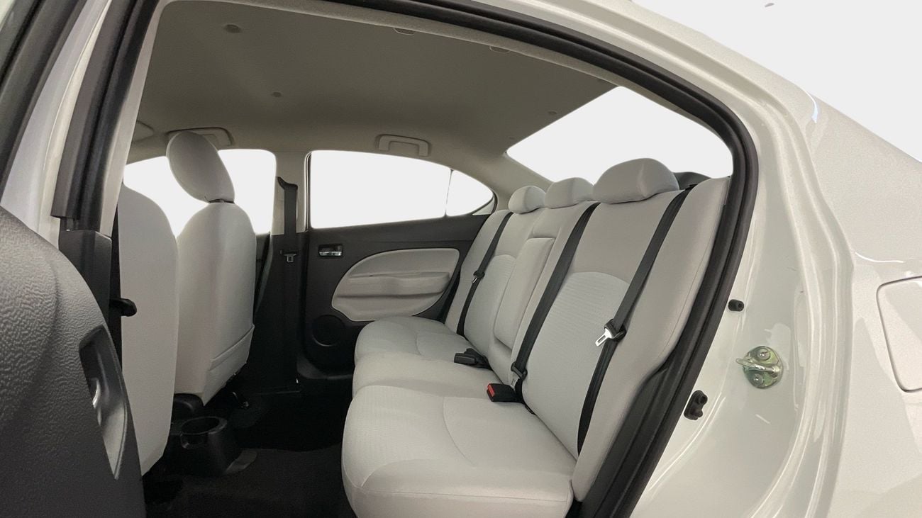 ميتسوبيشي اتراج GLX Full | upto AED 20,000 Ramadan Discount | شامل الضمان | 0 ﺪﻔﻋﺓ ﺃﻮﻟﻯ