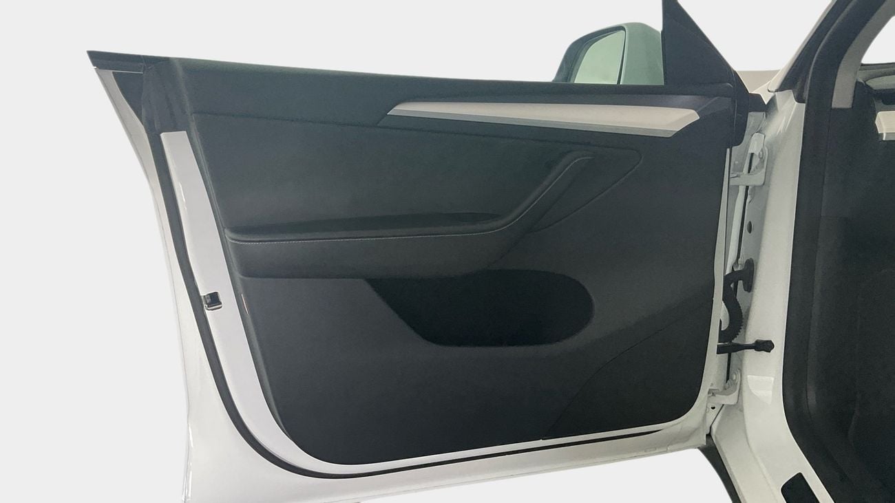 Tesla Model Y Performance (Dual Motor) | upto AED 20,000 Ramadan Discount | Guaranteed Warranty | 0 Down Payment