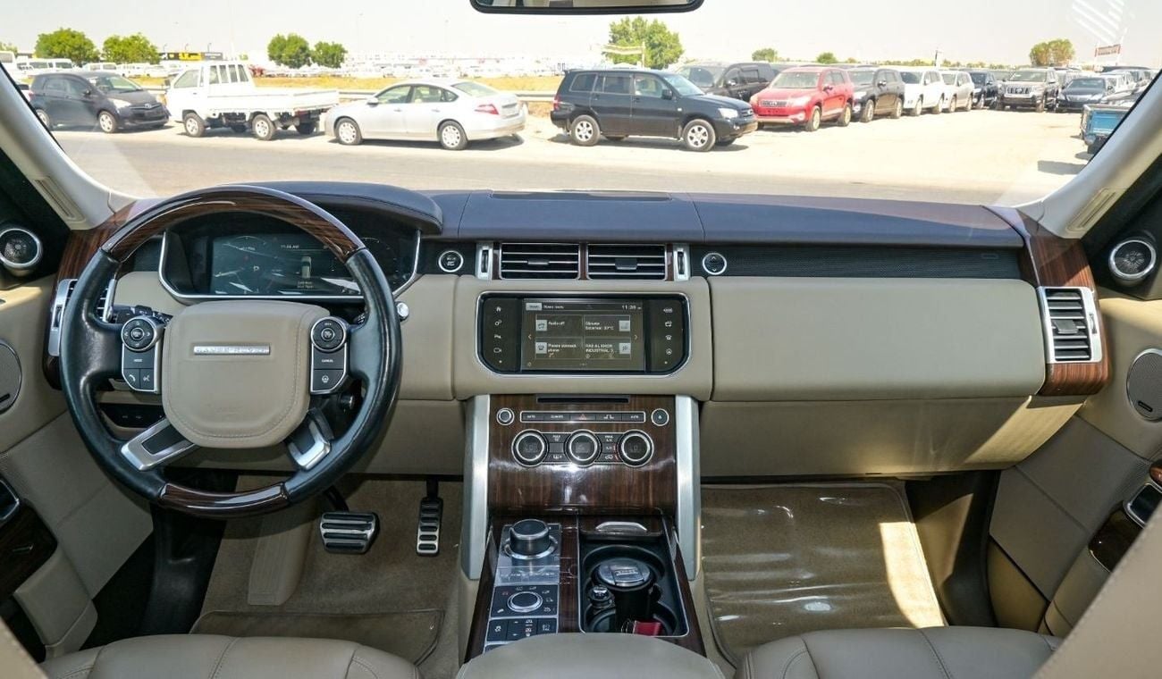 لاند روفر رينج روفر Perfect Condition Range Rover Vogue HSE - 2016 Low Mileage