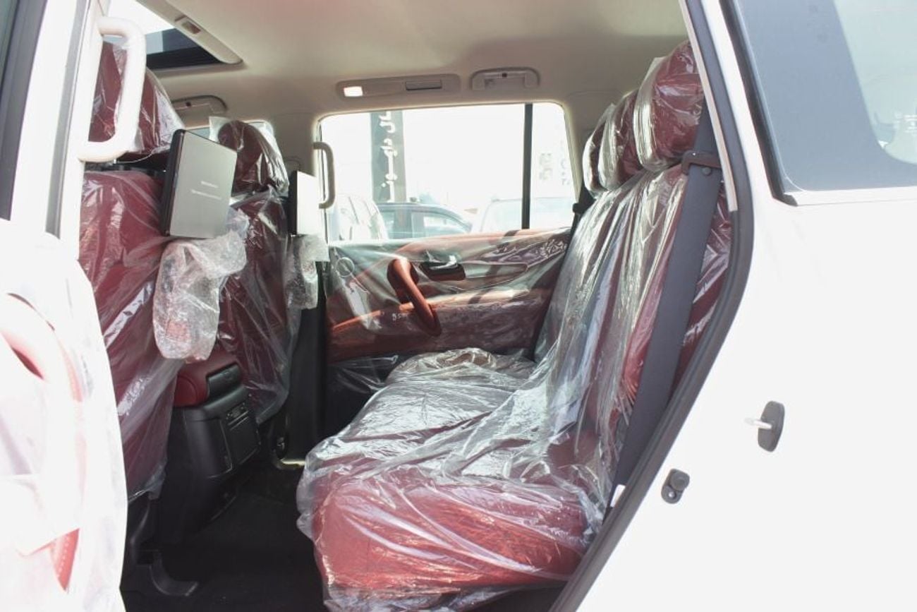 Nissan Patrol LE Platinum 5.6L,GCC, UNDER WARRANTY FROM LOCAL DEALER