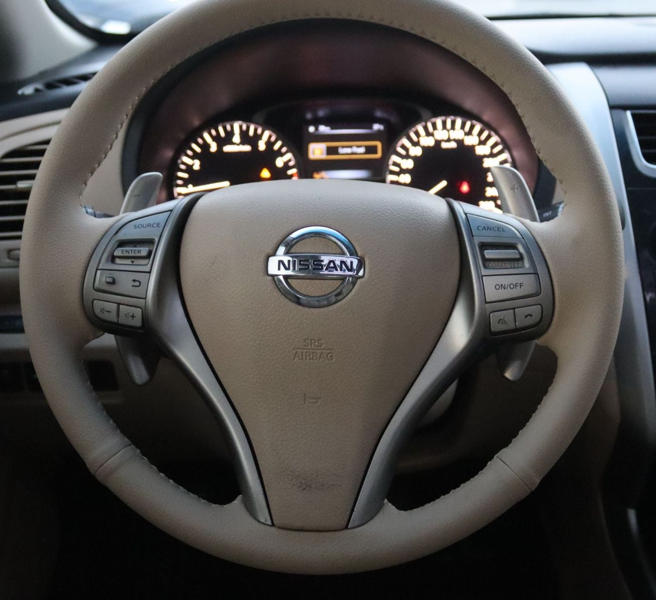 نيسان ألتيما نيسان ألتيما -2015 - خليجى - بمحرك 3.5 - بدون حوادث - وبحاله ممتازه