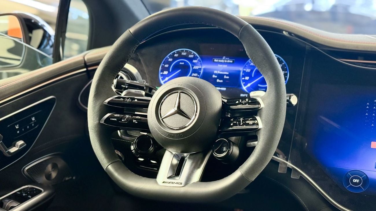 مرسيدس بنز EQE 53 4M Mercedes-Benz EQE 53 AMG 2024 - GCC - Under Warranty