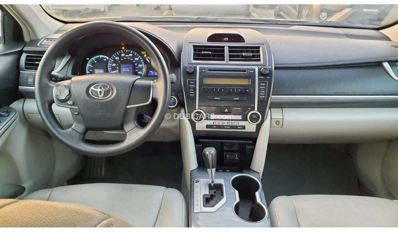 تويوتا كامري TOYOTA CAMRY HYBRID  FRESH IMPORT