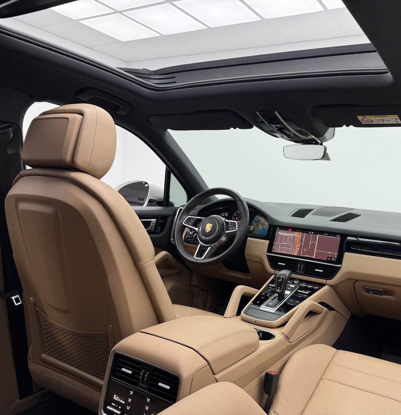 Porsche Cayenne Std 3.0L (340 HP) 2018 Porsche Cayenne, Warranty, Full Porsche Service History, Excellent Condition,