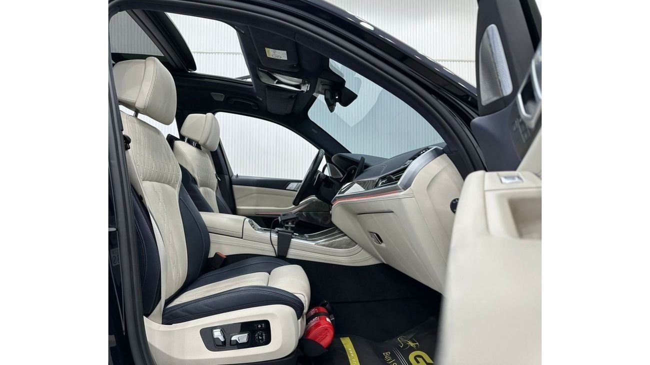 BMW X7 2022 BMW X7 xDrive50i Masterclass M-Kit, April 2026 BMW Warranty + Service Pack, Full Options, GCC