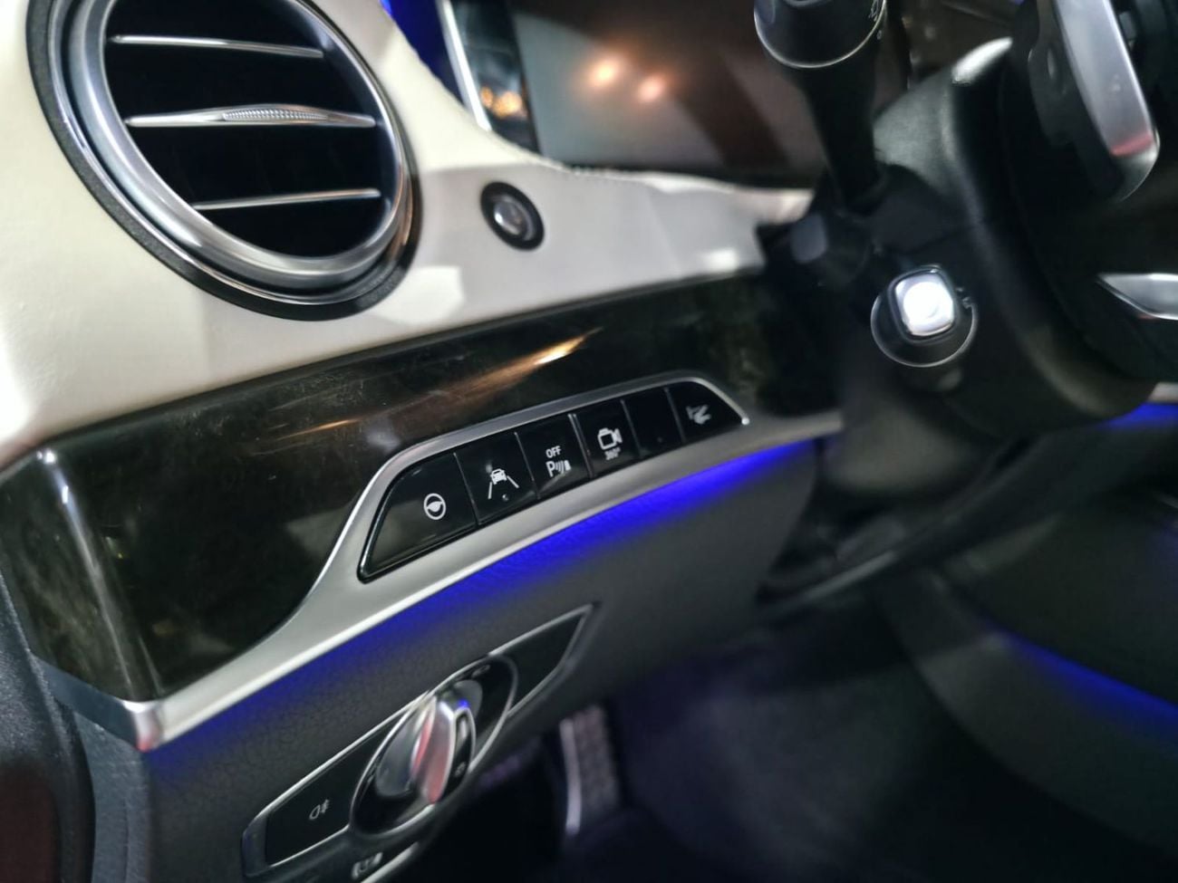 Mercedes Benz S550