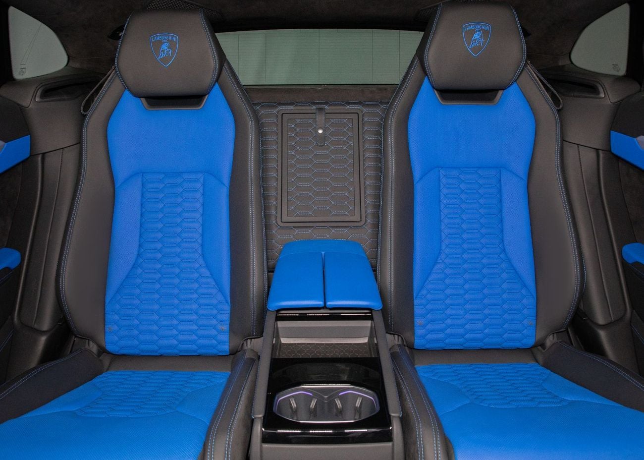 Lamborghini Urus STD 4.0T V8