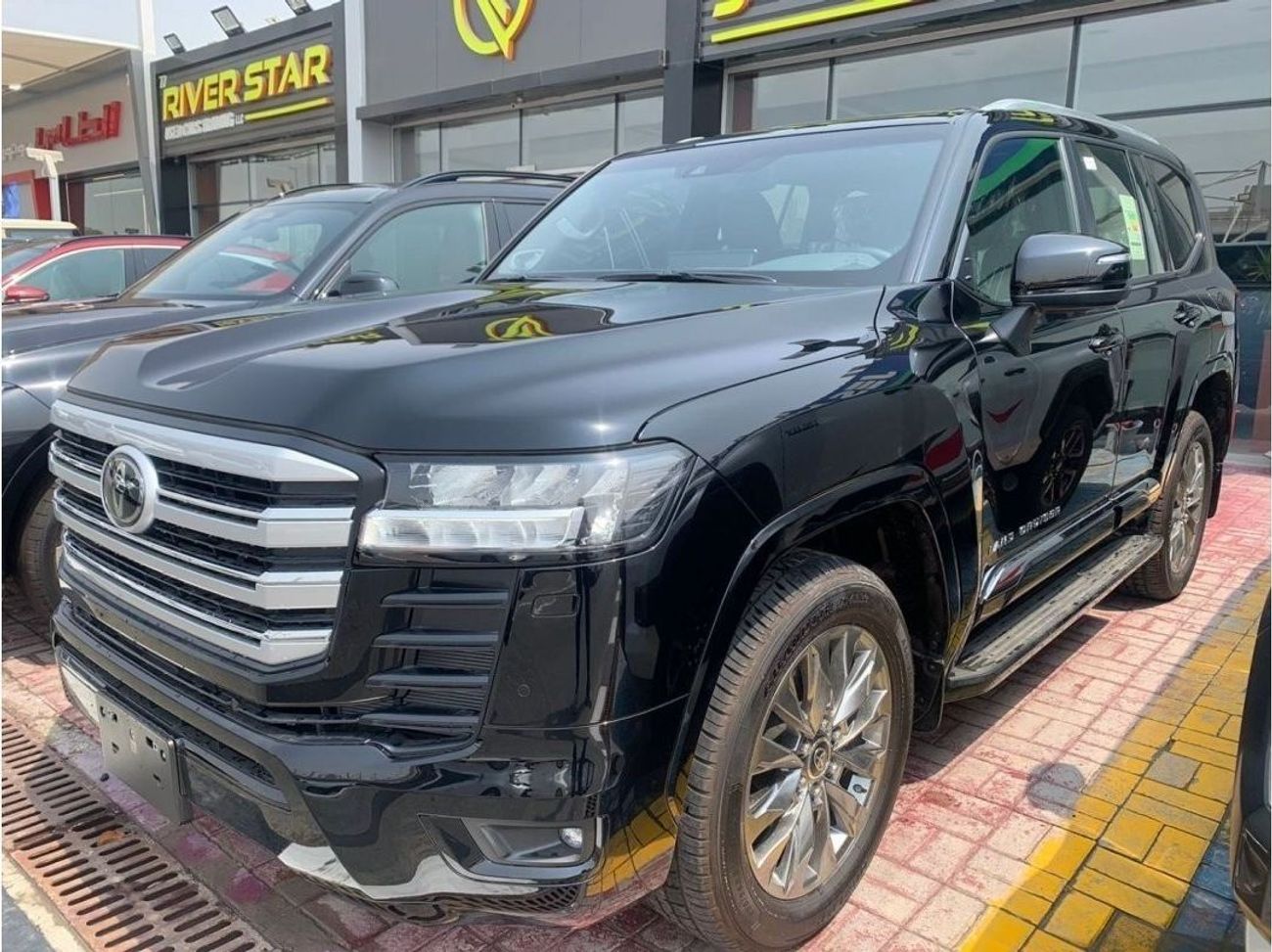 Toyota Land Cruiser GXR 3.5L