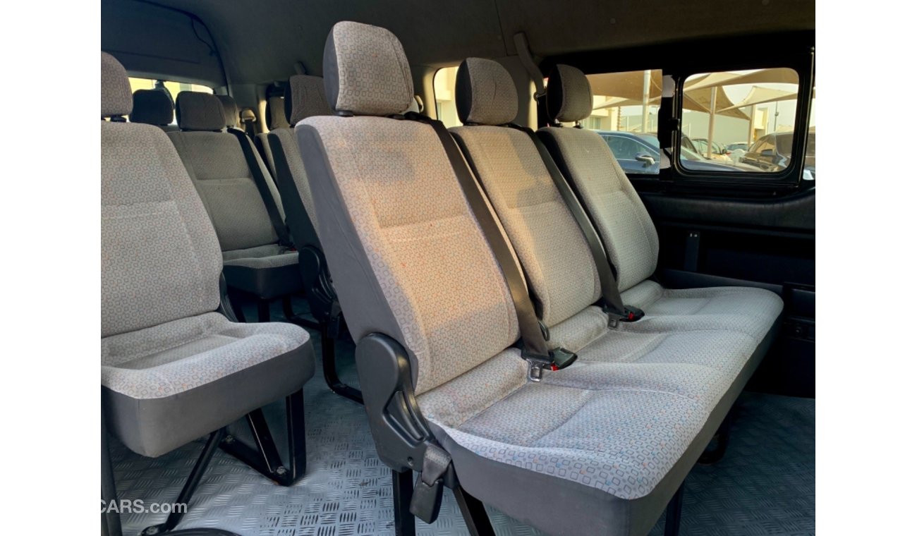 Toyota Hiace Toyota Hiace 2014 GCC, very clean, with normal gear   We add inside and out    150400Km   Gulf   Mod