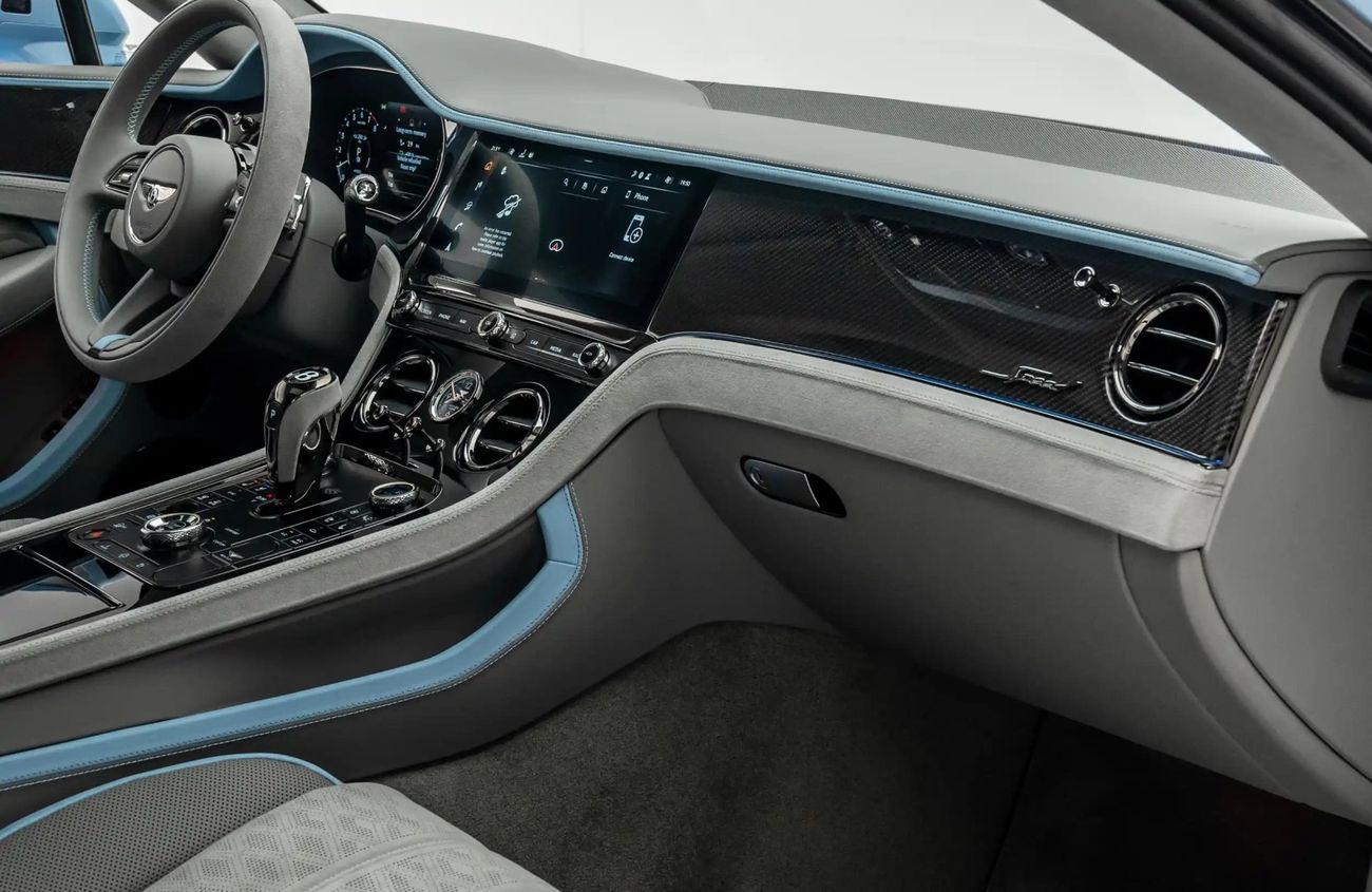 بنتلي كونتيننتال 4.0L V8 Twin-Turbocharged Engine + eMotors