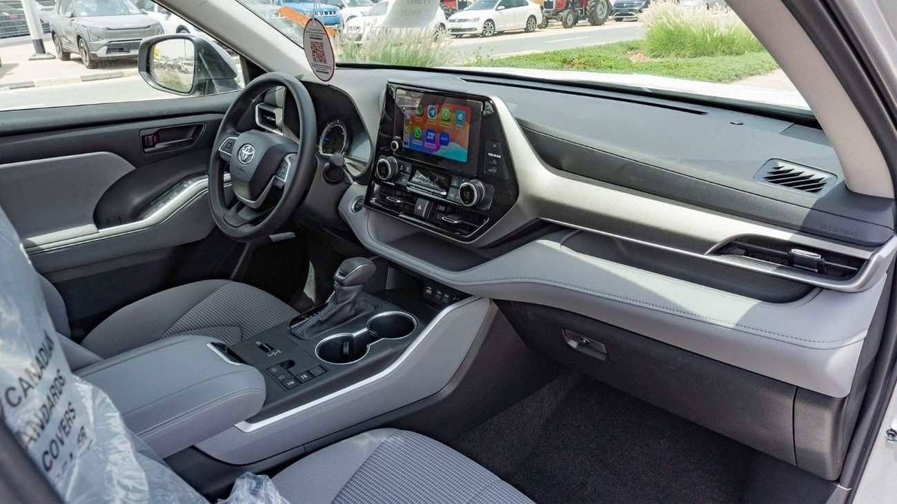 Toyota Highlander 2025 Toyota Highlander LE 2.5 HEV AT - Silver