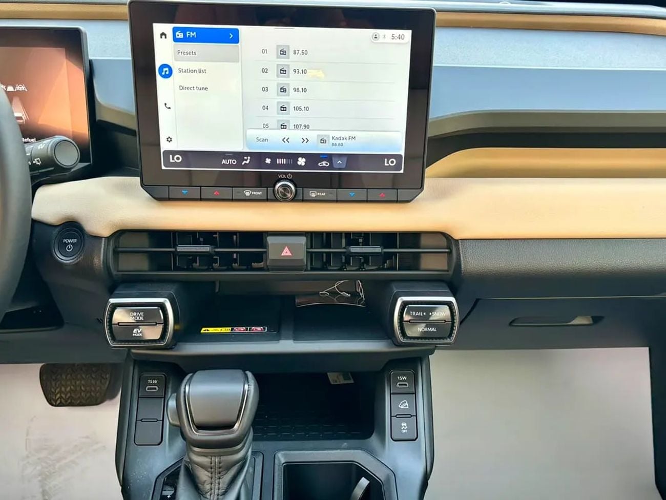 Toyota RAV4 EXR HEV RAV4 XLE 2.5L HYBRID GCC Specs