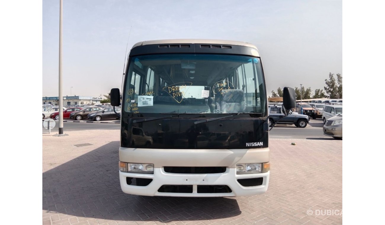 نيسان كارافان NISSAN CARAVAN BUS RIGHT HAND DRIVE (PM1331)