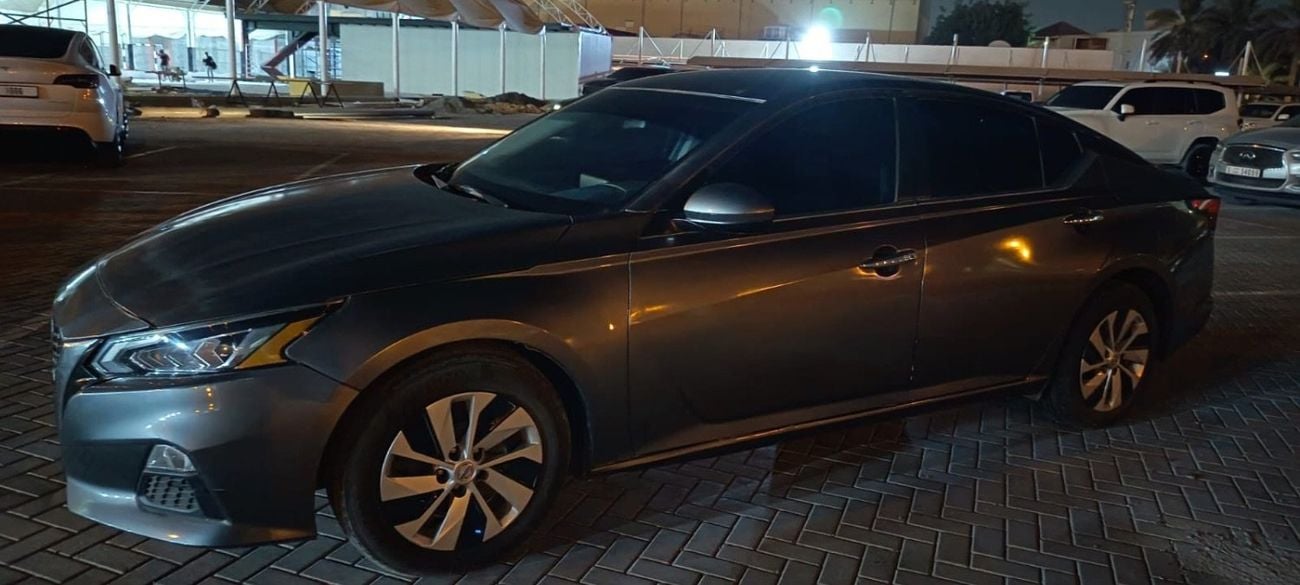 Nissan Altima SV 2.5L