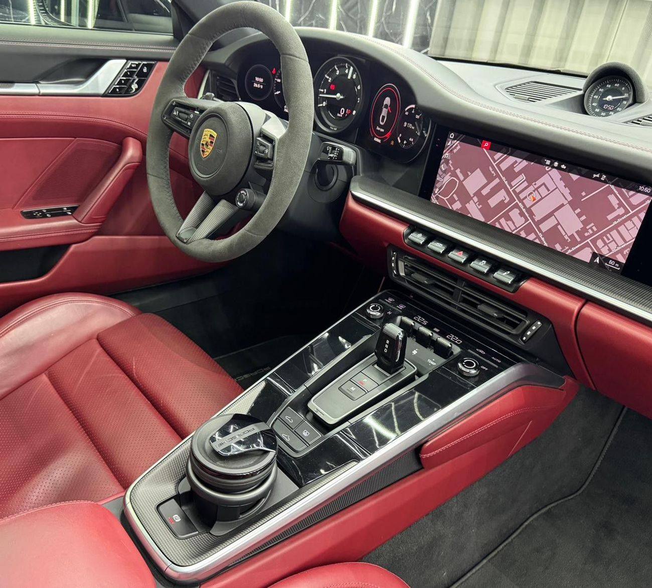 Porsche 911 CARRERA 3.0L (444 HP) Coupe 2020 Porsche 911, Just Been Serviced, Excellent Condition, GCC