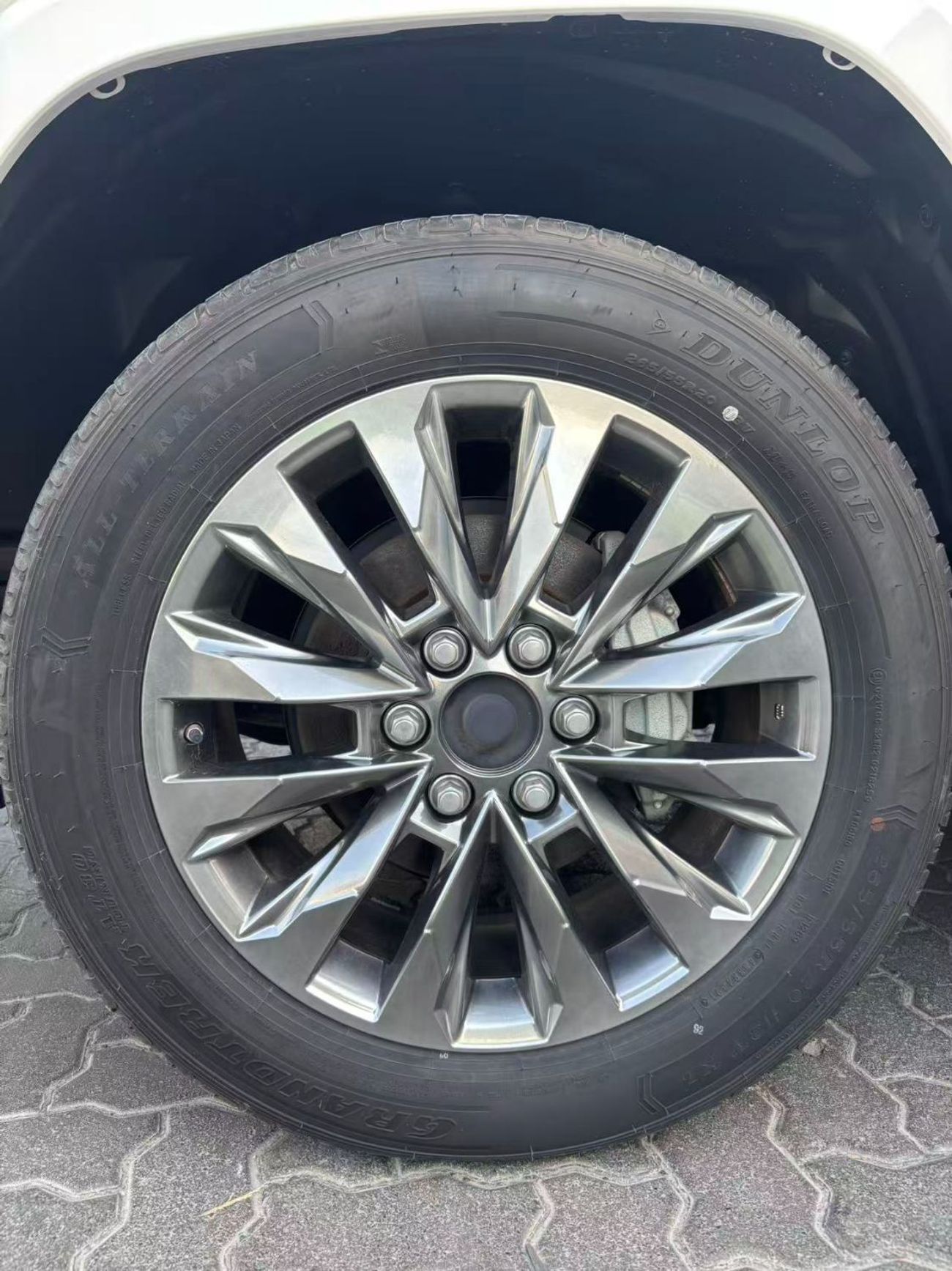 Toyota Land Cruiser VXR 4.0L