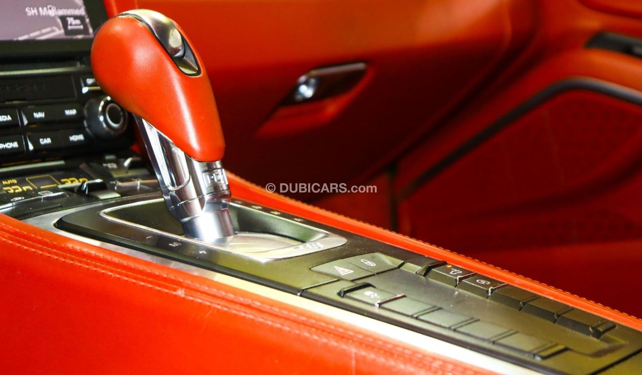 Porsche 718 Cayman Std PORSCHE CAYMAN 718 2018 GCC ORIGINAL PANIT