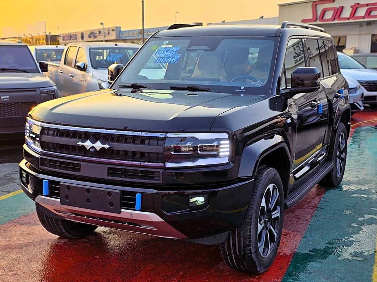 BYD Leopard 5 BYD Leopard 5 1.5 T PHEV 2025 Black (FOR EXPORT )