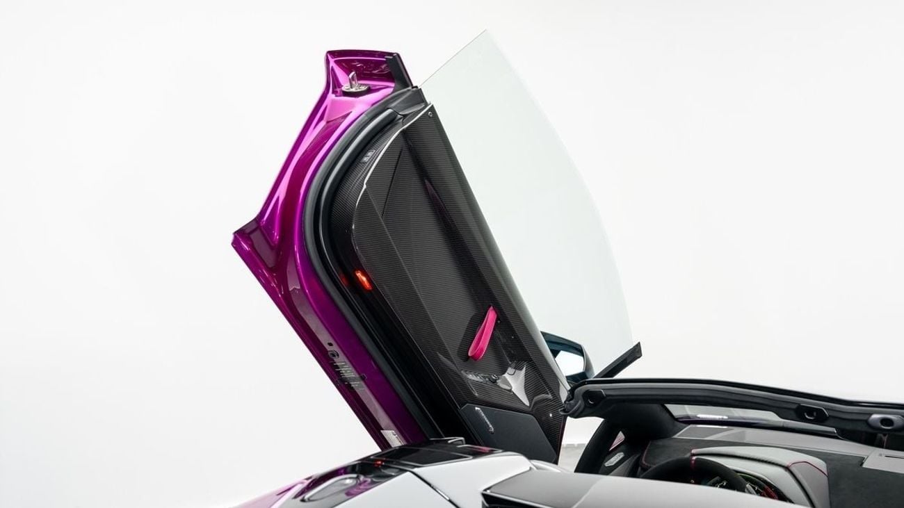Lamborghini Aventador SVJ Roadster - 2021 - GCC Specs