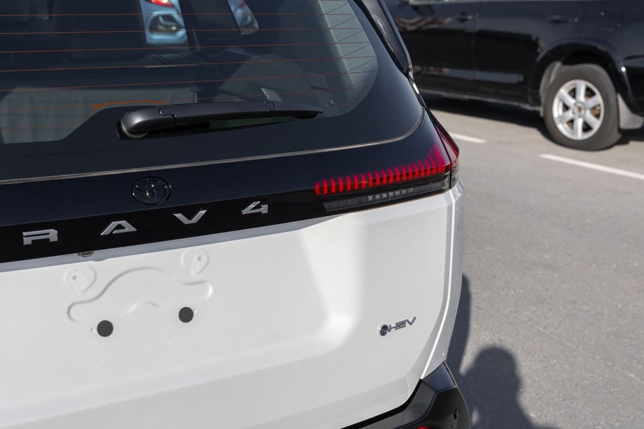 تويوتا راف ٤ Toyota RAV4 XSE | Hybrid | GCC Specs | AWD | 2.5L | White | EXPORT