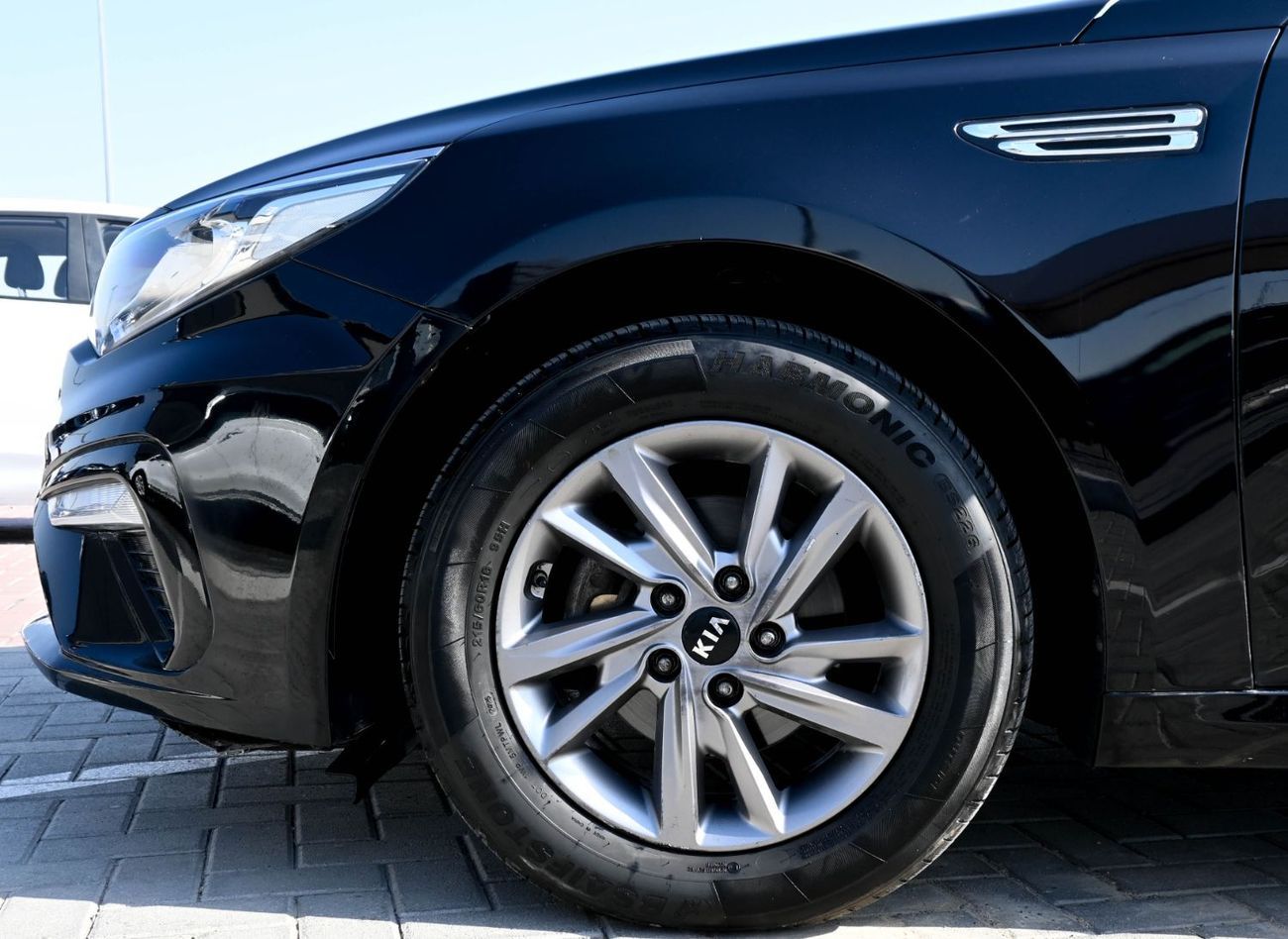 كيا أوبتيما LX 2.0L (157 HP)