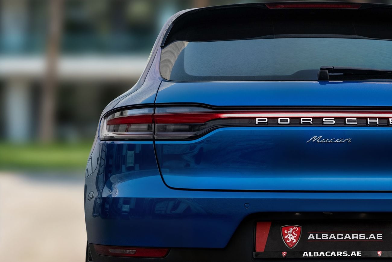 بورش ماكان Macan | 3,290 P.M | 0% Downpayment | FULL PORSCHE HISTORY | SAPPHIRE BLUE!