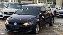 Volkswagen Golf GCC Full option original paint