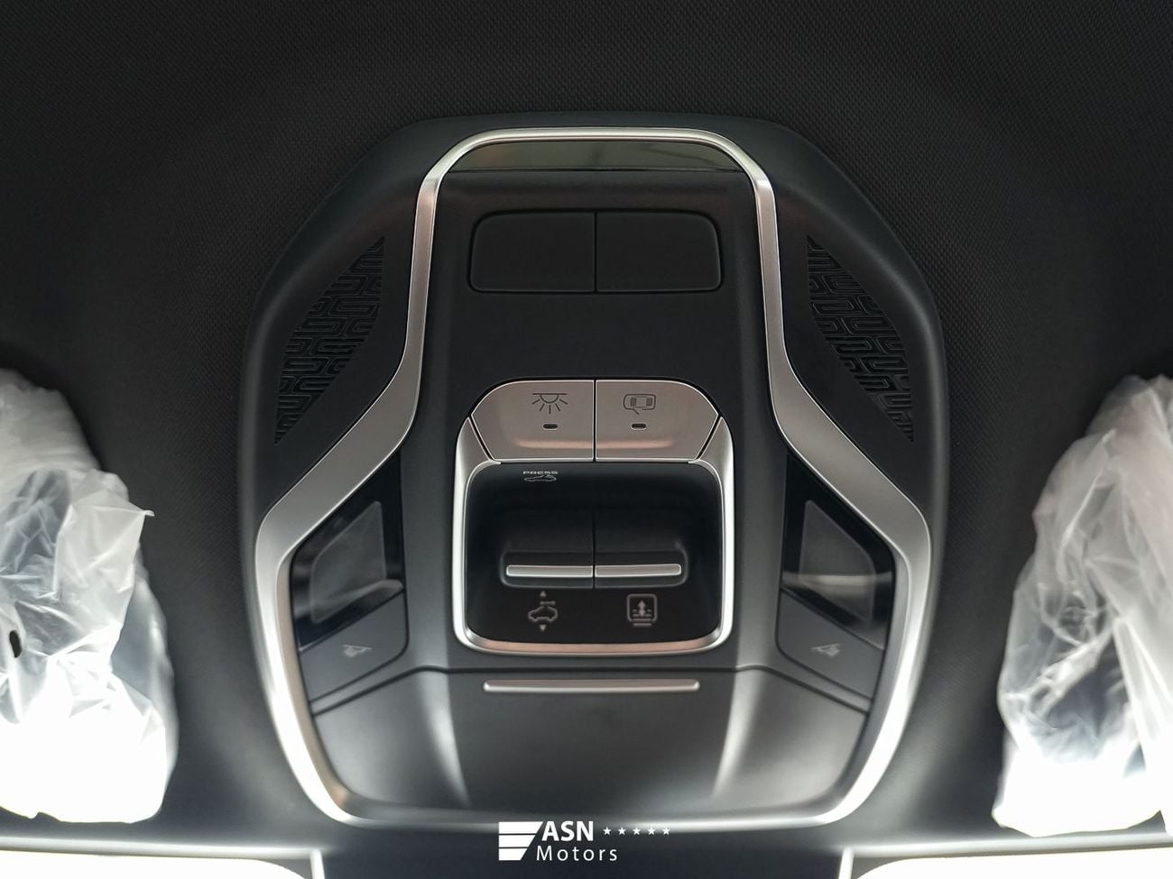 Geely Coolray (Export Price)