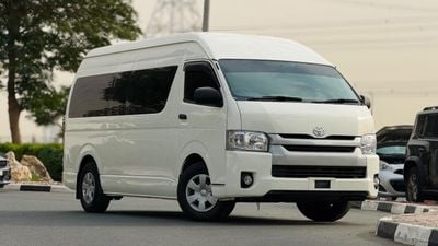 Toyota Hiace 2009 | RHD | 3.0L DIESEL ENGINE | MANUAL TRANSMISSION | 14 SEATERS | 2WD |