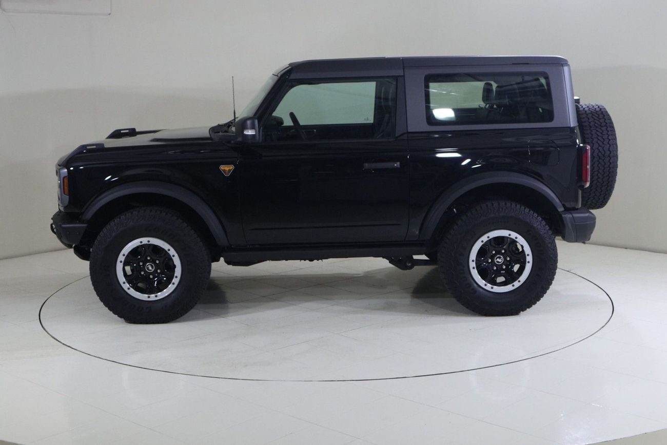فورد برونكو BADLANDS B2D1725 / AL TAYER MOTORS /AL QOUZ SHOWROOM