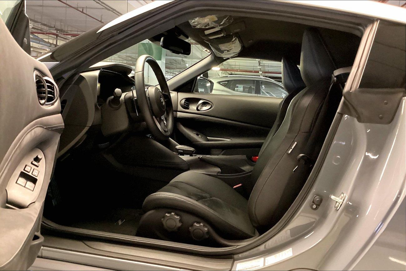 نيسان 400 Z Z Coupe A/T | National Day Celebration | شامل الضمان | 0 ﺪﻔﻋﺓ ﺃﻮﻟﻯ