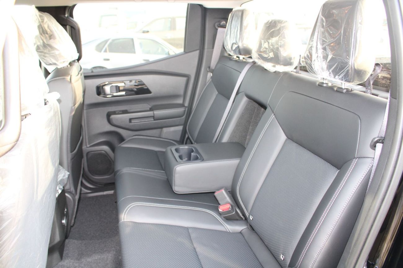 Mitsubishi L200 MITSUBISHI L200 2.4L DIESEL DOUBLE CABIN 4 X 4 SPORTERO AUTO