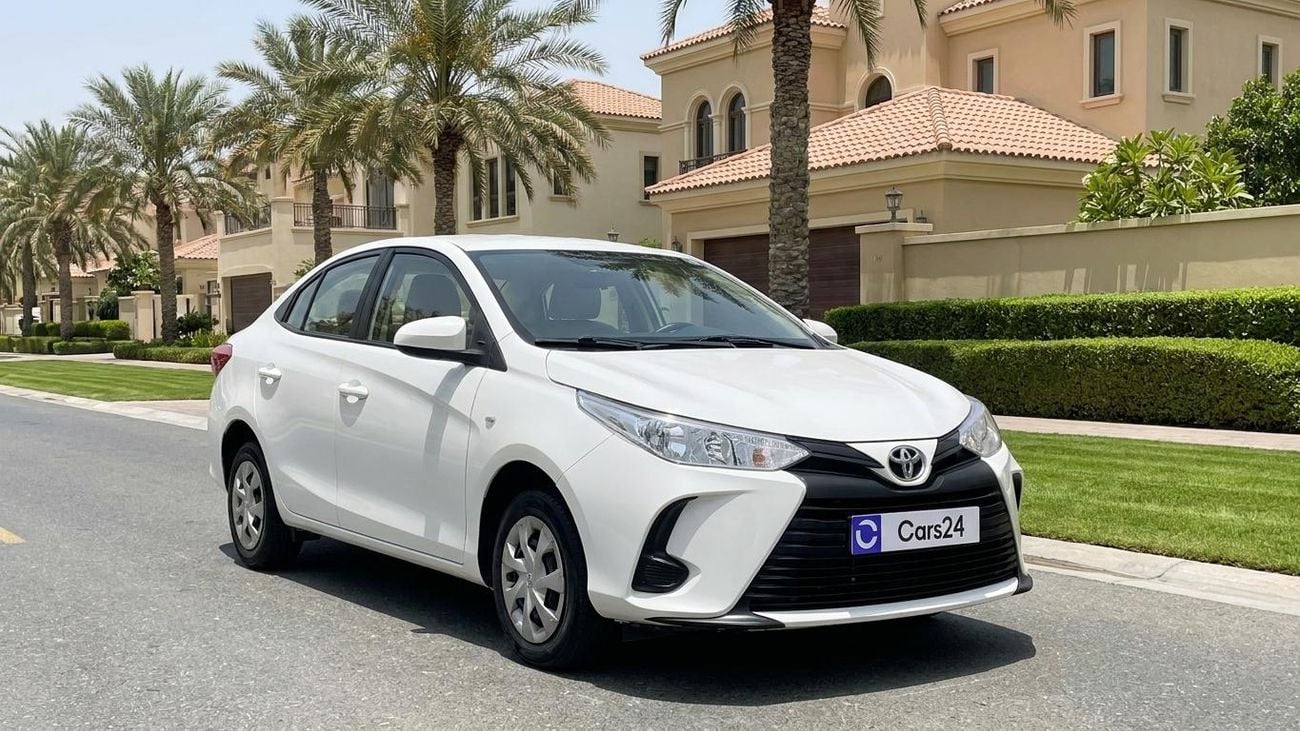 Toyota Yaris E