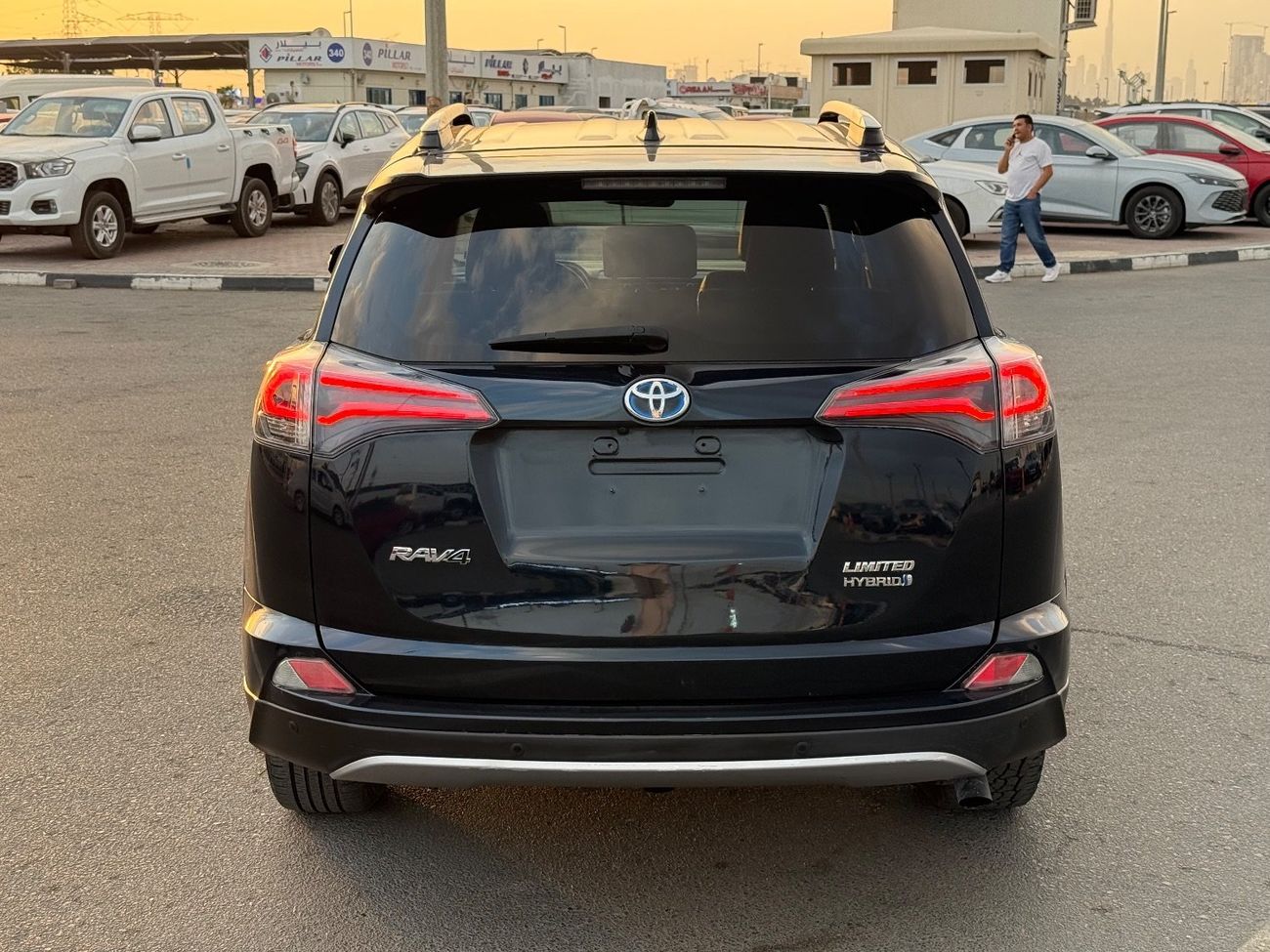 تويوتا راف ٤ 2018 TOYOTA RAV4 LIMITED HYBRID 360CAMERA FULL OPTIONS IMPORTED FROM USA